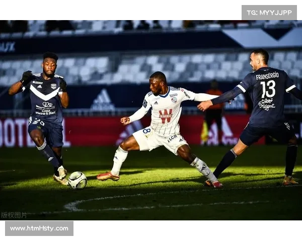 瓦希重拾射门靴，尼斯租借前锋成保级关键